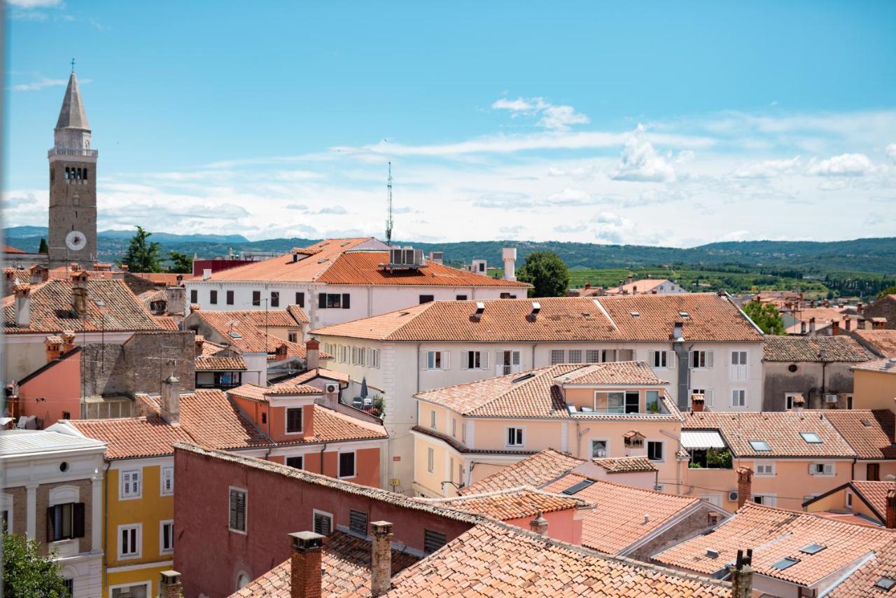 Koper Seaside Residence エクステリア 写真